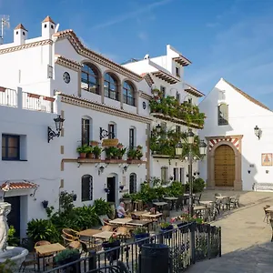 La Plaza Canillas de Albaida